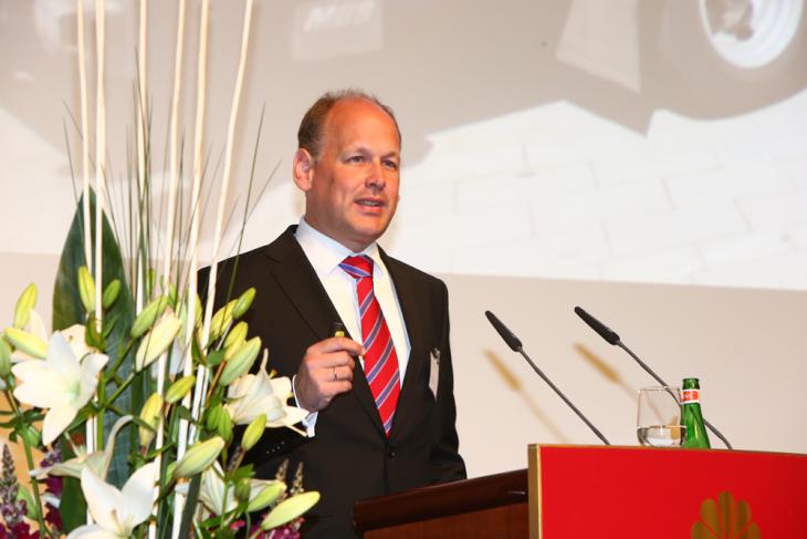 1_Schneider
